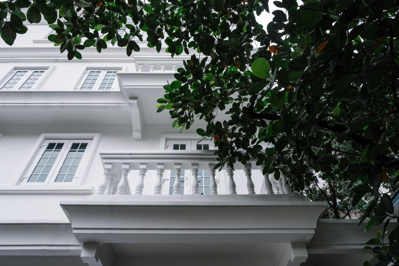 Baan Vajra Hotel Bangkok Exterior photo